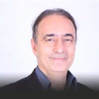 تعريف و اجراي پروژه هاي زيست محيطي علمي با حمايت پالايشگاه آبادان