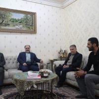 دیدار و تکریم خانواده شهدا و ایثارگران توسط مدیرعامل پالایشگاه آبادان