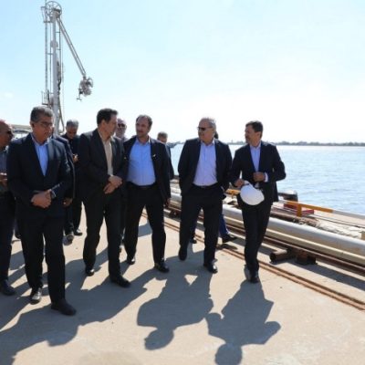 خط صادرات آبی چندین فرآورده پالایشگاه آبادان تکمیل می شود