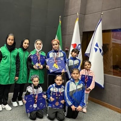 کسب مقام اول در دو ماده ورزشی حرکات زمینی و پرش خرک توسط آوا رحمانی از آبادان